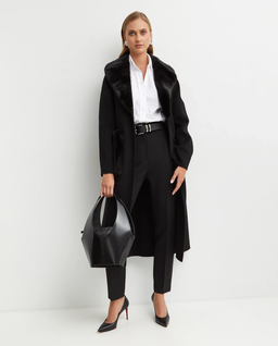 Czarny długi płaszcz z kołnierzem - Image #4