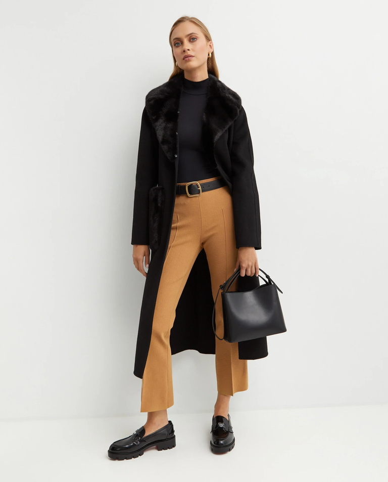 Czarny długi płaszcz z kołnierzem - Image #3