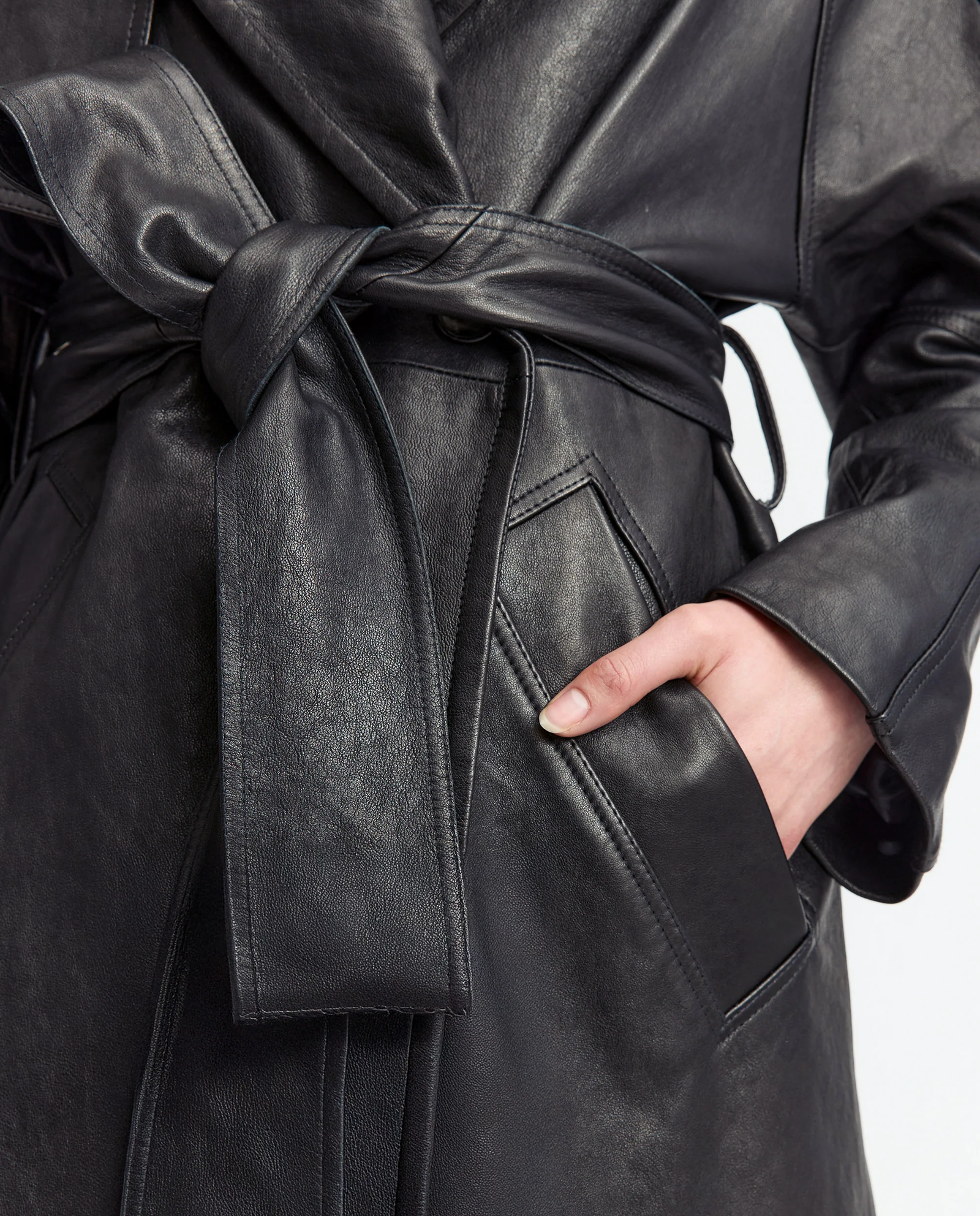 Czarny skórzany płaszcz Palmi - Image #4