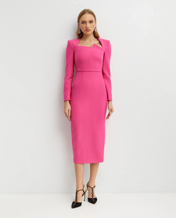 Różowa sukienka z asymetrycznym dekoltem - Image #0