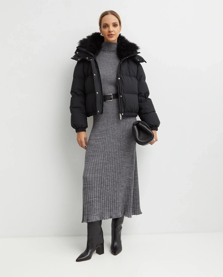 Czarna kurtka puchowa z kapturem - Image #2