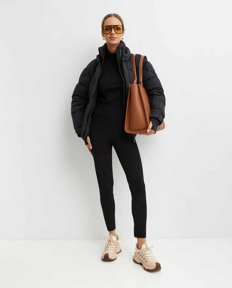 Czarna kurtka puchowa - Image #3