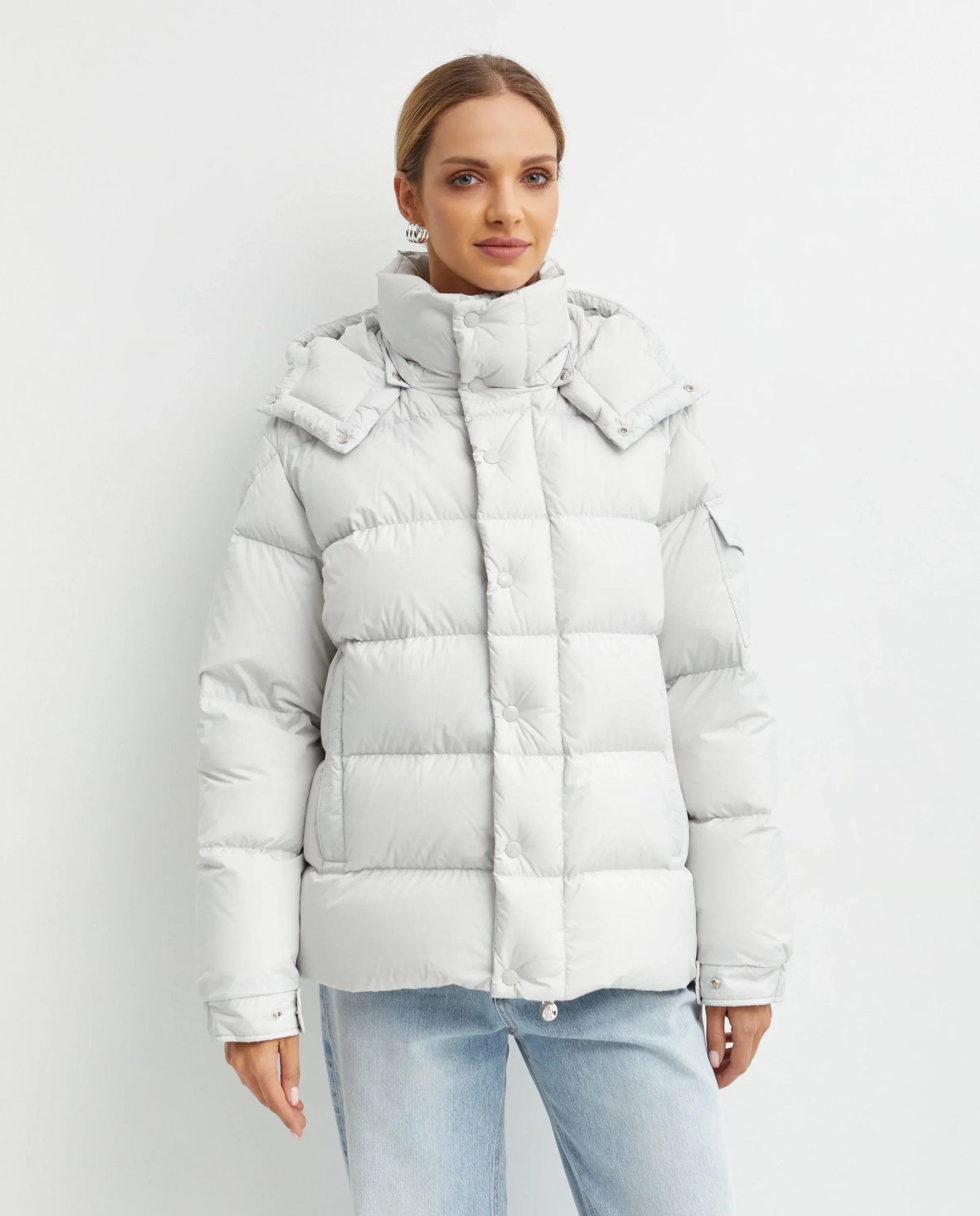 Jasnoszara kurtka puchowa - Image #0