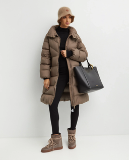 Brązowy puchowy płaszcz - Image #2