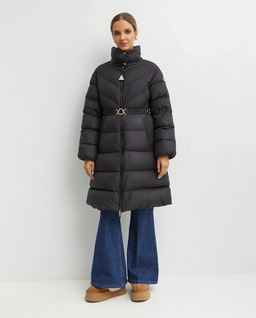 Czarny puchowy płaszcz - Image #0