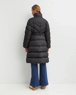 Czarny puchowy płaszcz - Image #3