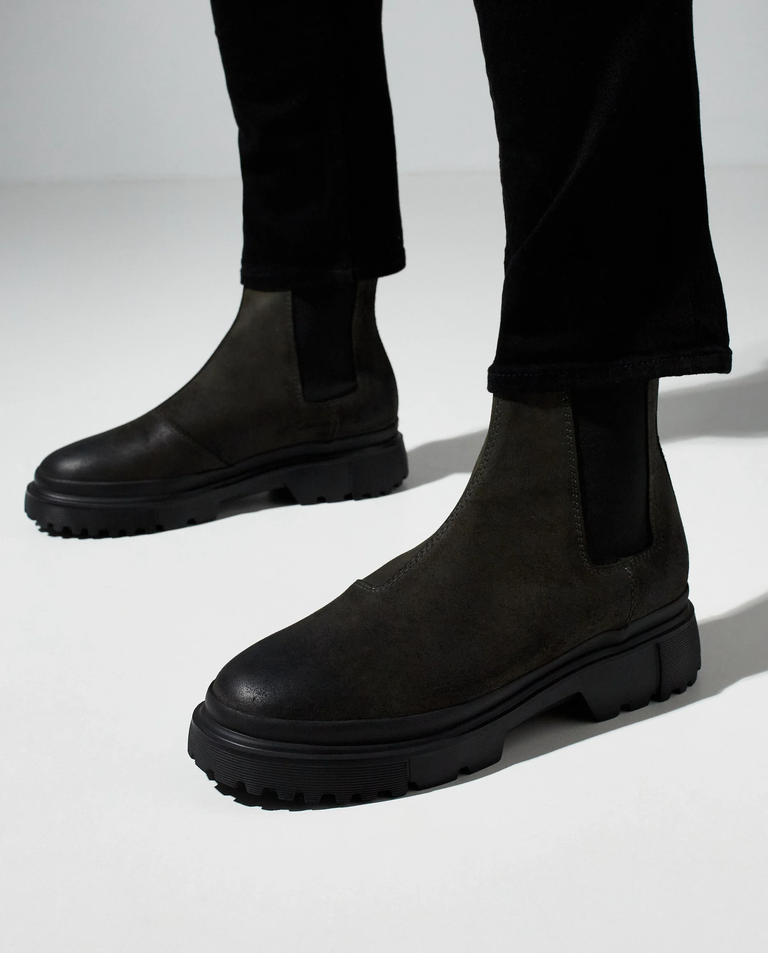 Zamszowe szare botki