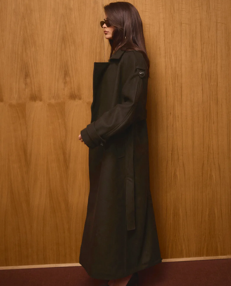 Wełniany oliwkowy płaszcz oversize Colette - Image #3