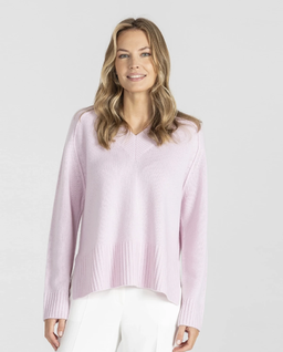 Różowy sweter z dekoltem w V - Image #0