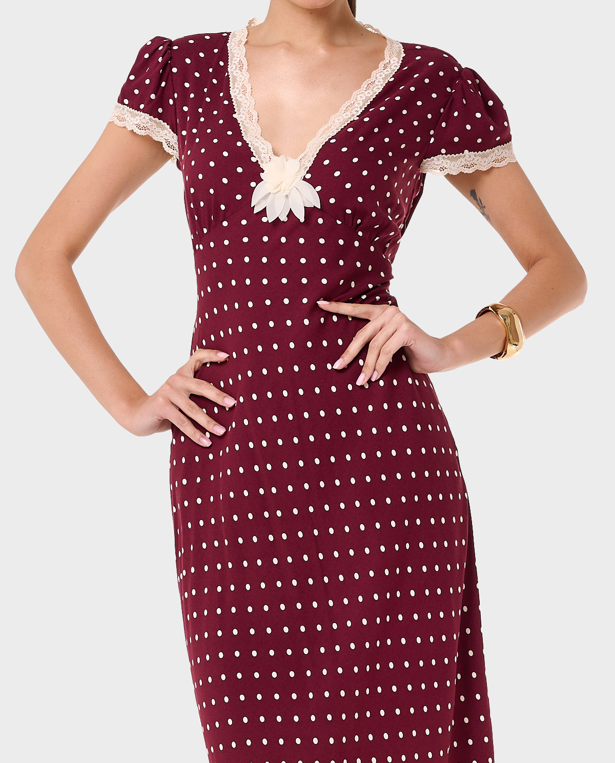 Bordowa sukienka w groszki Polka - Image #3