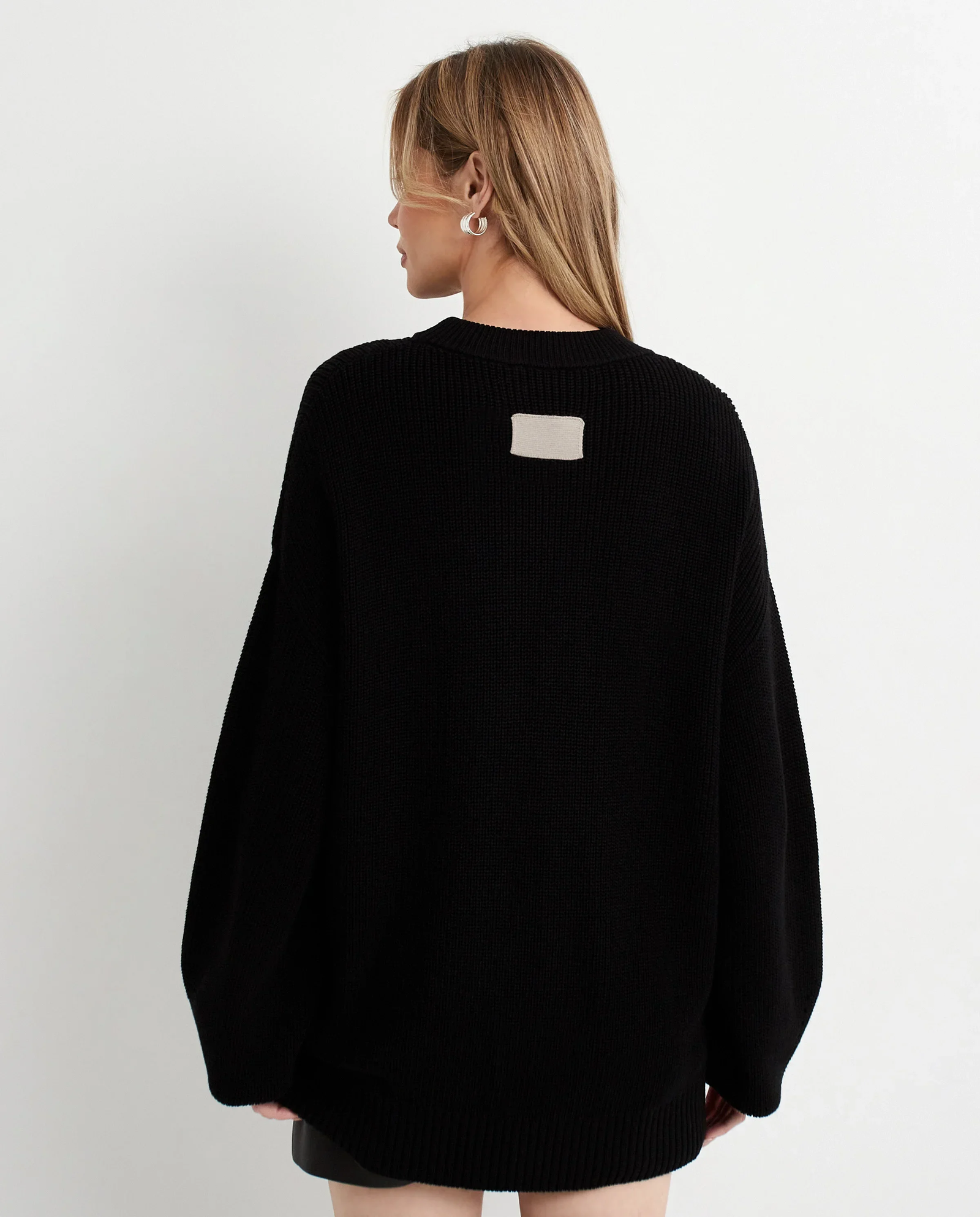 Dzianinowy czarny sweter - Image #3