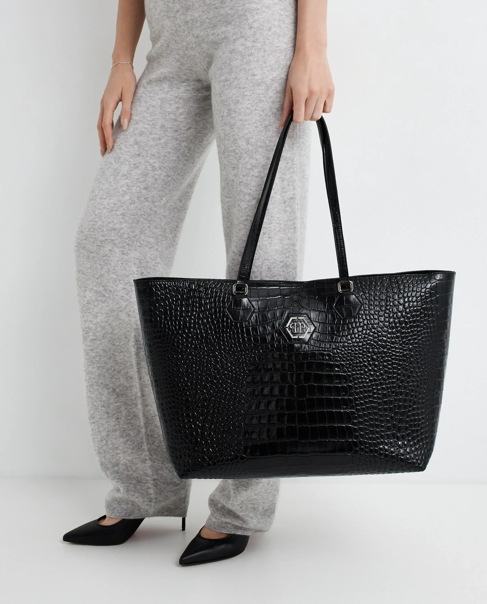 Czarna torebka z tłoczoną skórą Crystal Skull - Image #2