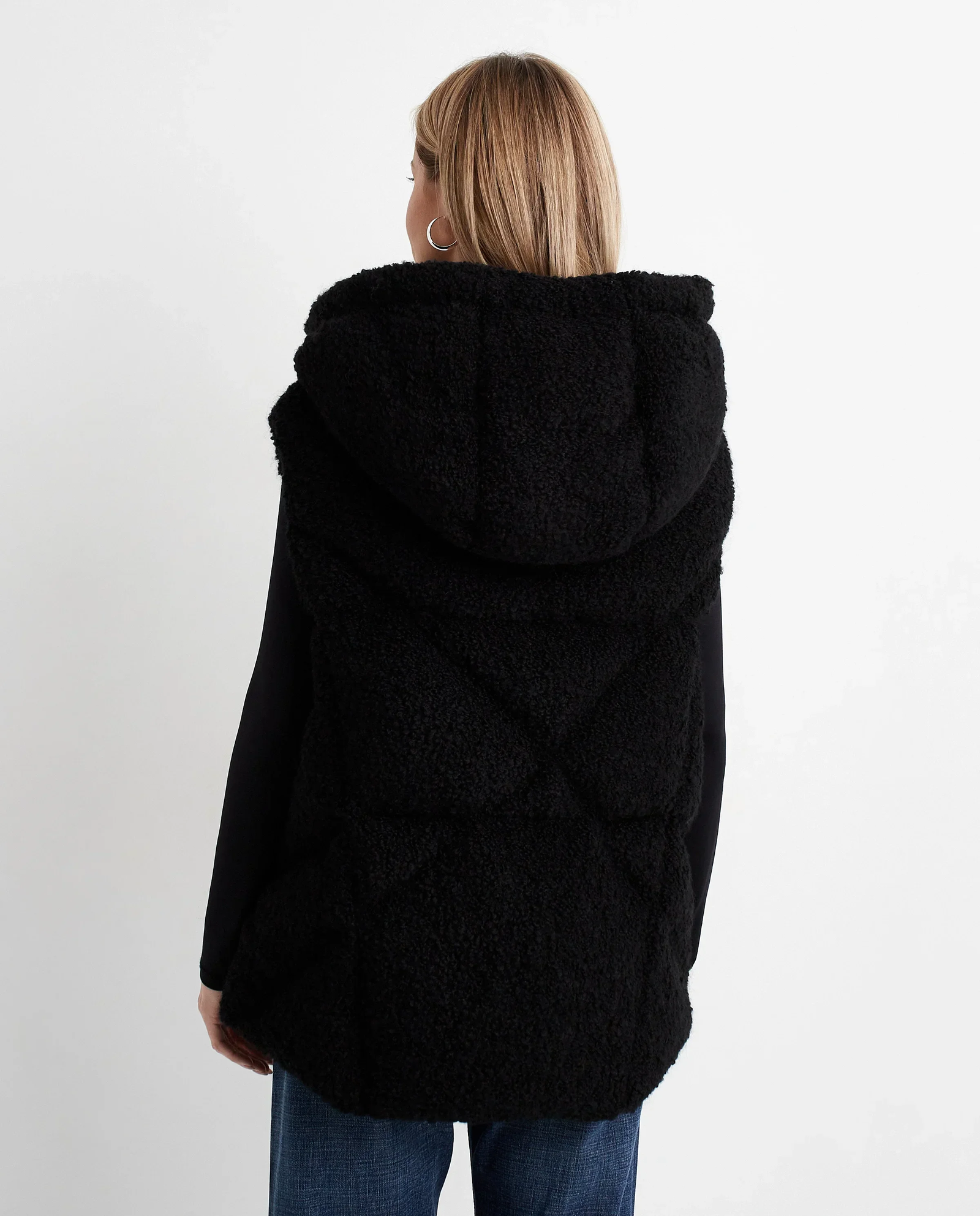 Czarna kamizelka puchowa - Image #4