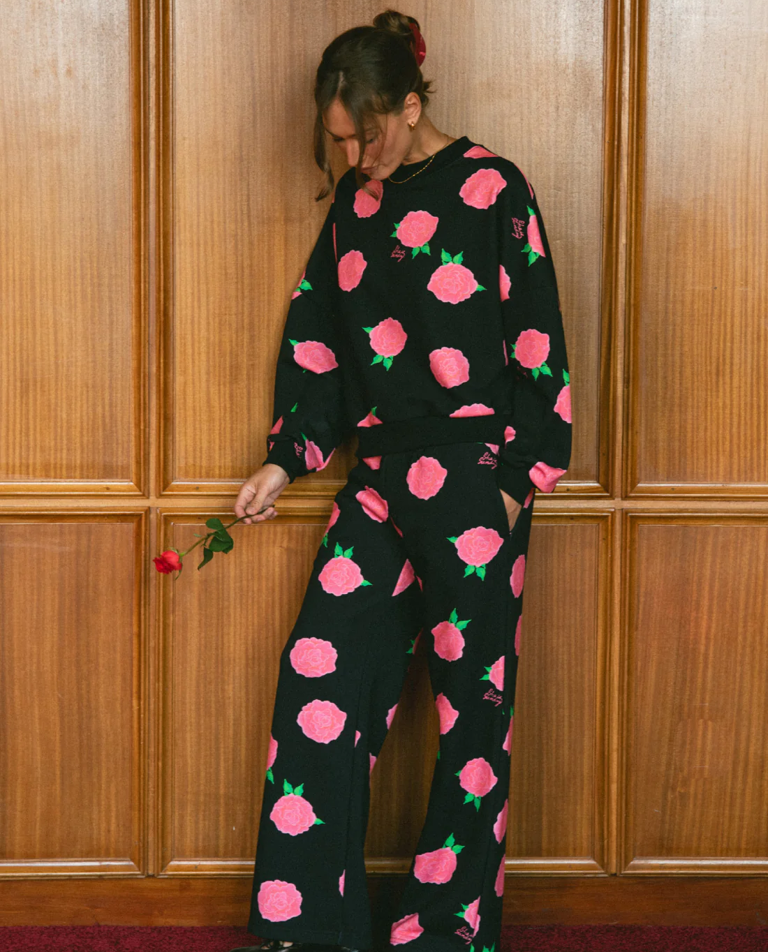 Czarna bluza Amore Rosa - Image #5