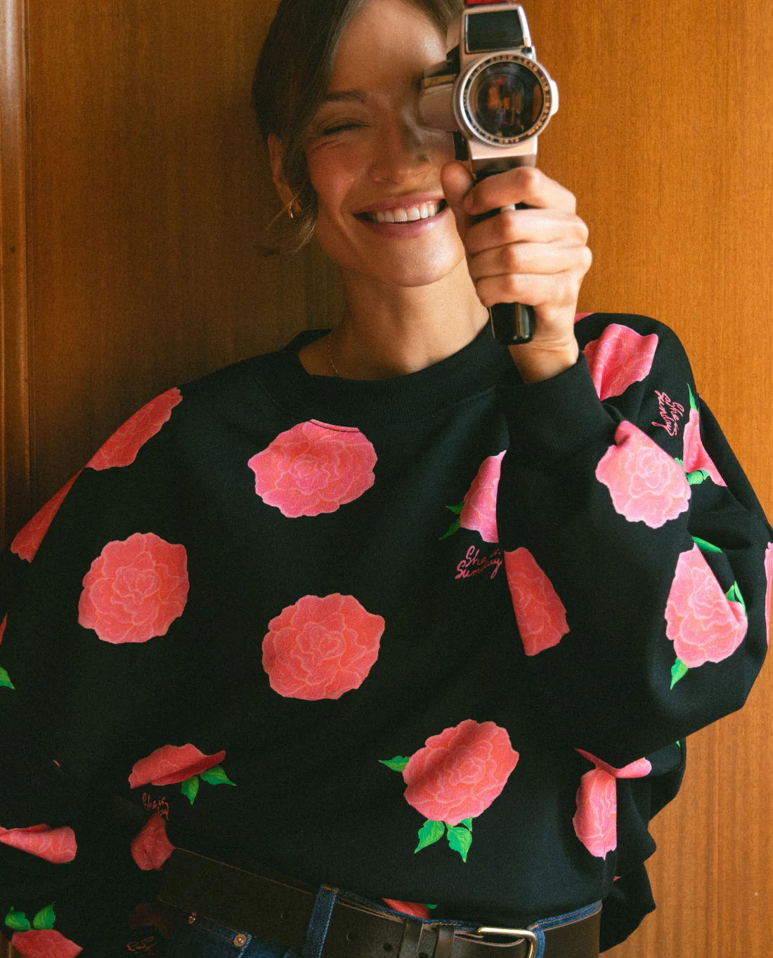Czarna bluza Amore Rosa - Image #3