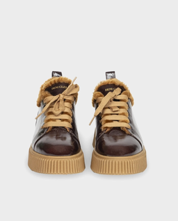 Ciemnobrązowe sneakersy z futerkiem - Image #1