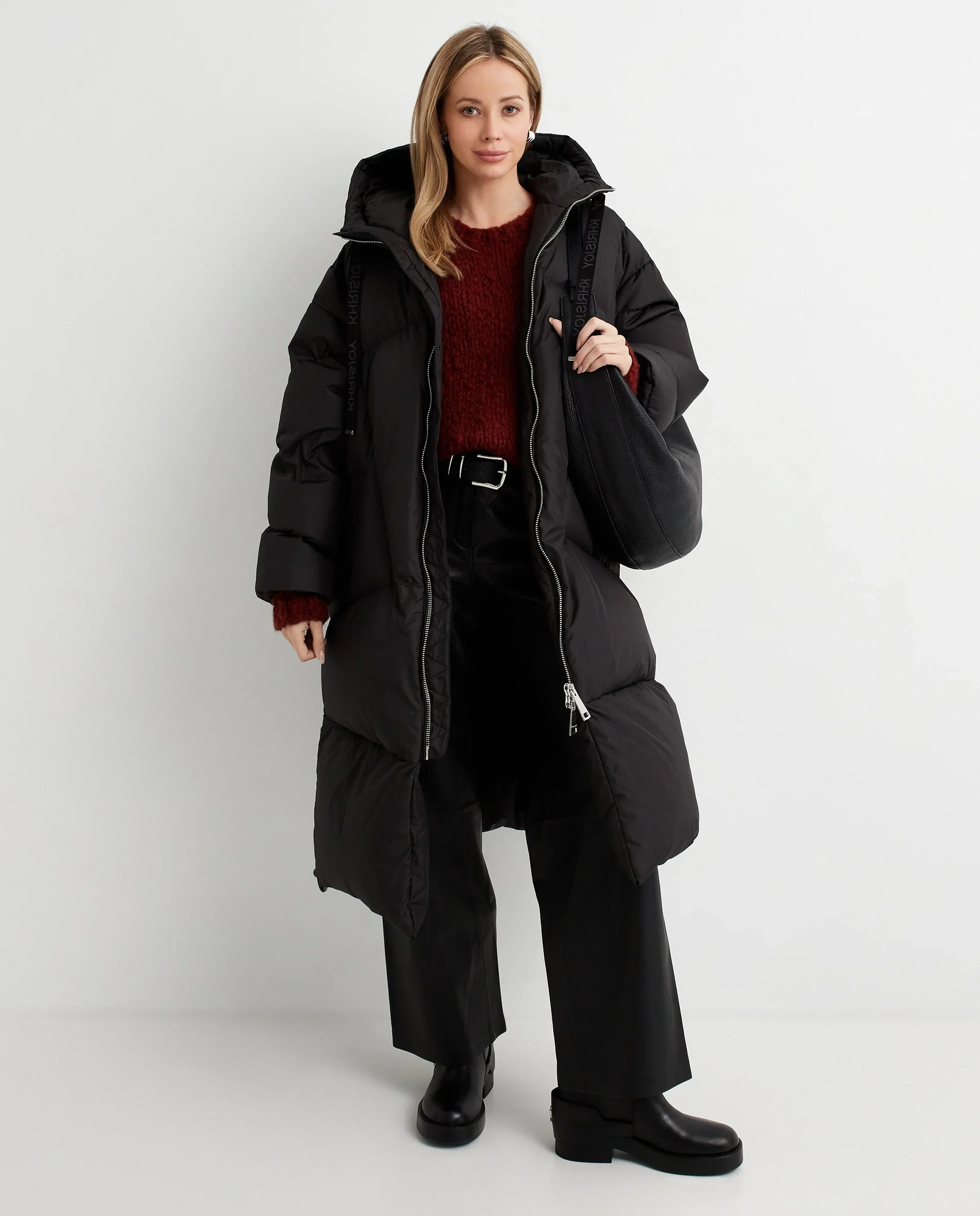 Czarny puchowy płaszcz - Image #2