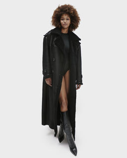 Czarny dwurzędowy płaszcz ze skóry jagnięcej - Image #0