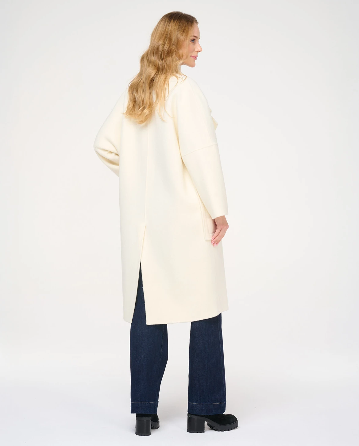 Kremowy płaszcz z wełny alpaki Brooksfield - Image #2