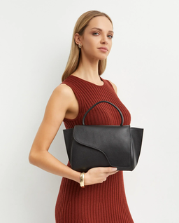 Czarna skórzana torebka Arezzo - Image #1