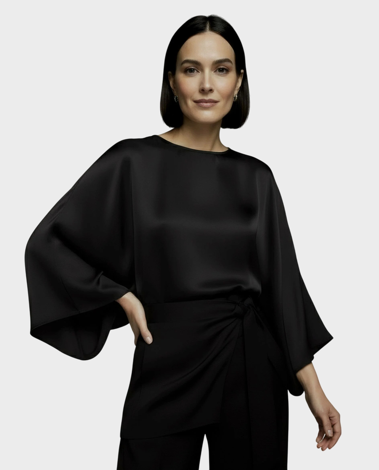 Jedwabna czarna bluzka o kroju kimono - Image #0
