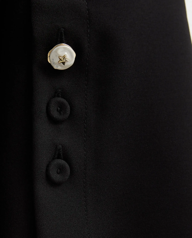 Czarna sukienka mini z falbaną - Image #3