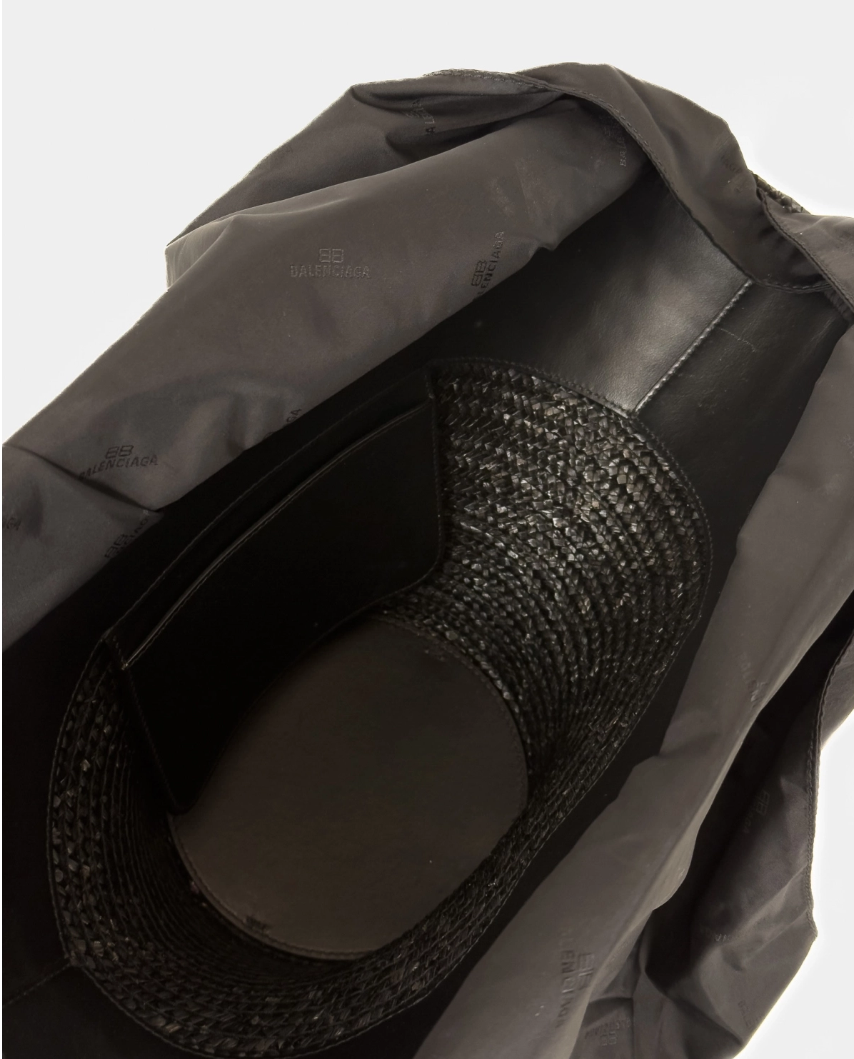 Czarna torebka koszyk - Image #6