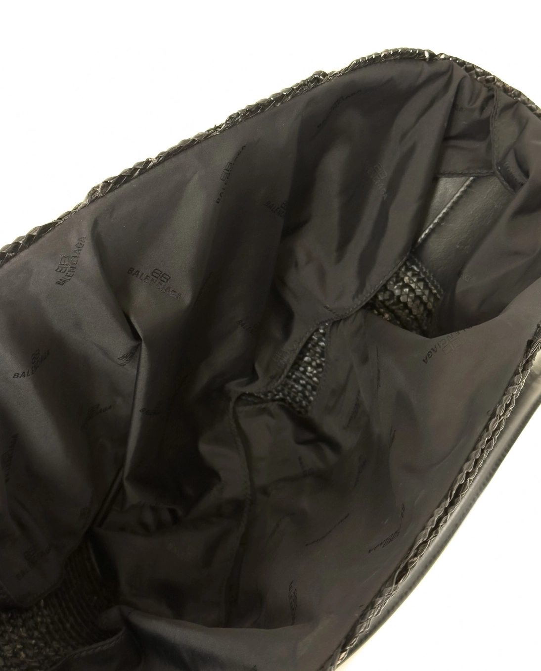 Czarna torebka koszyk - Image #9