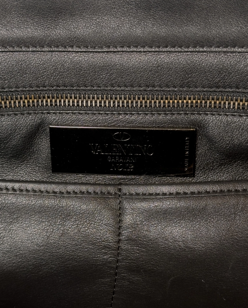 Czarna skórzana torebka - Image #8