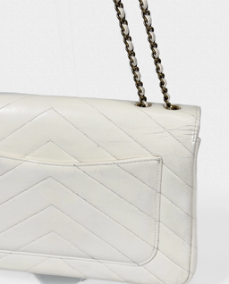 Biała torebka Chevron Coco Envelope - Image #5