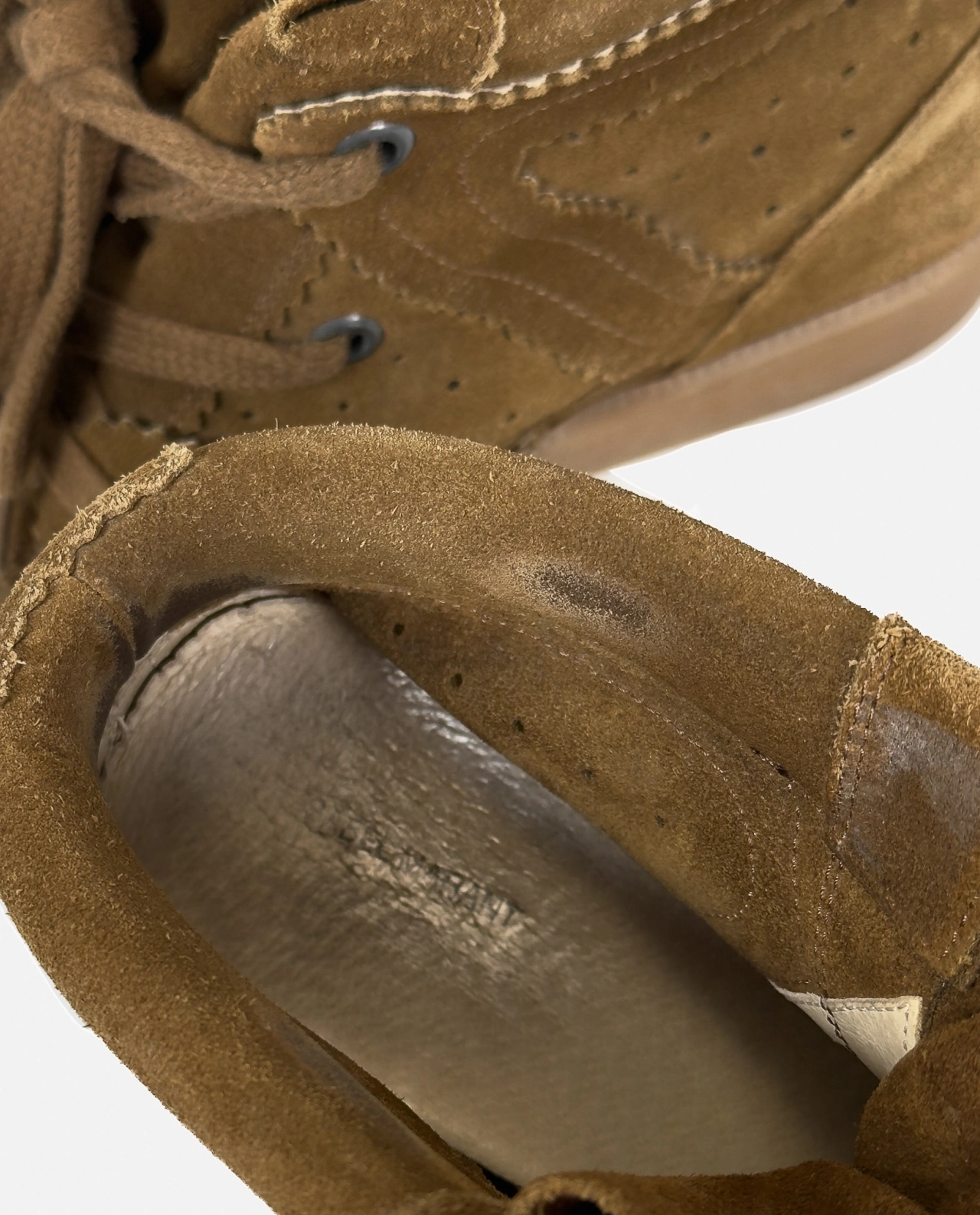 Brązowe zamszowe botki - Image #6