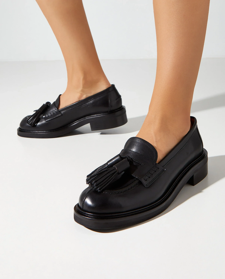 Czarne loafersy Albaredo