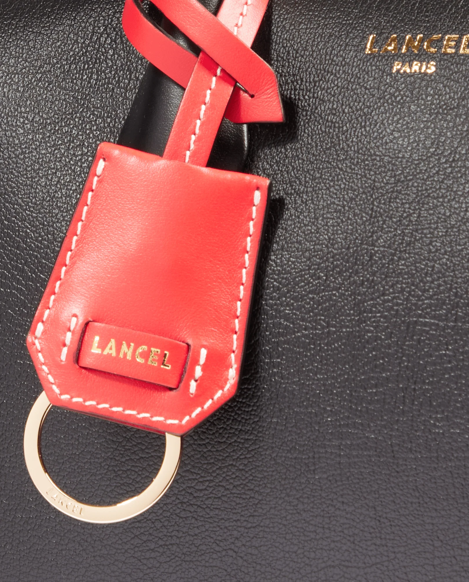 Skórzana czarna torebka BCBG - Image #4