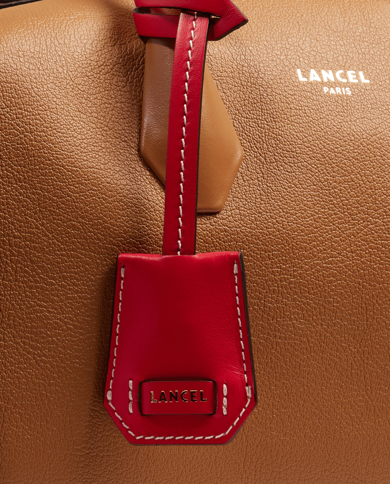 Skórzana brązowa torebka BCBG - Image #3