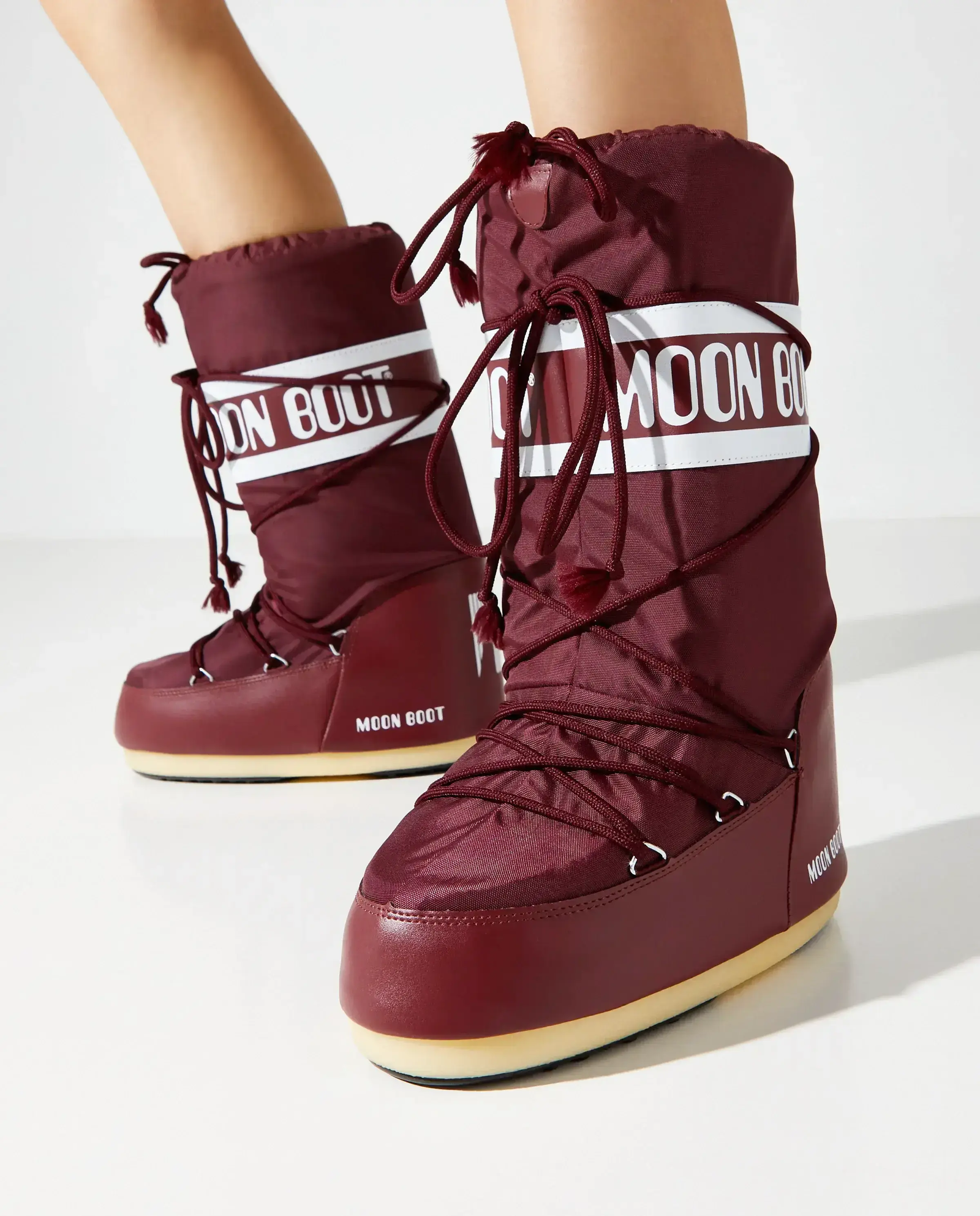 Burgundowe śniegowce Icon - Image #0