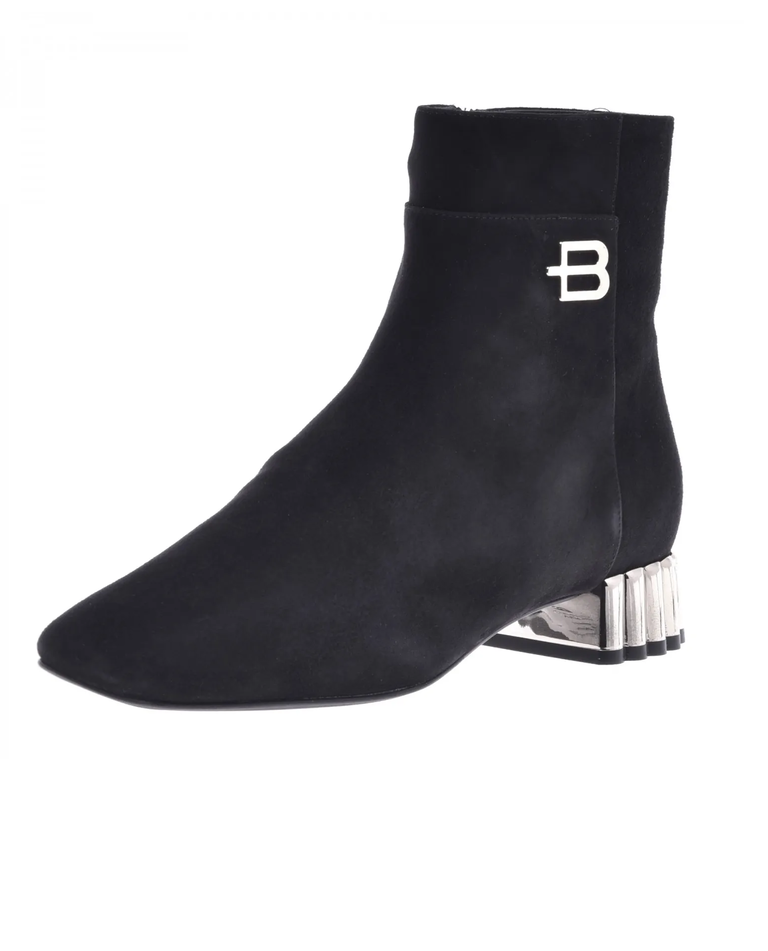 Czarne zamszowe botki z efektownym obcasem - Image #2