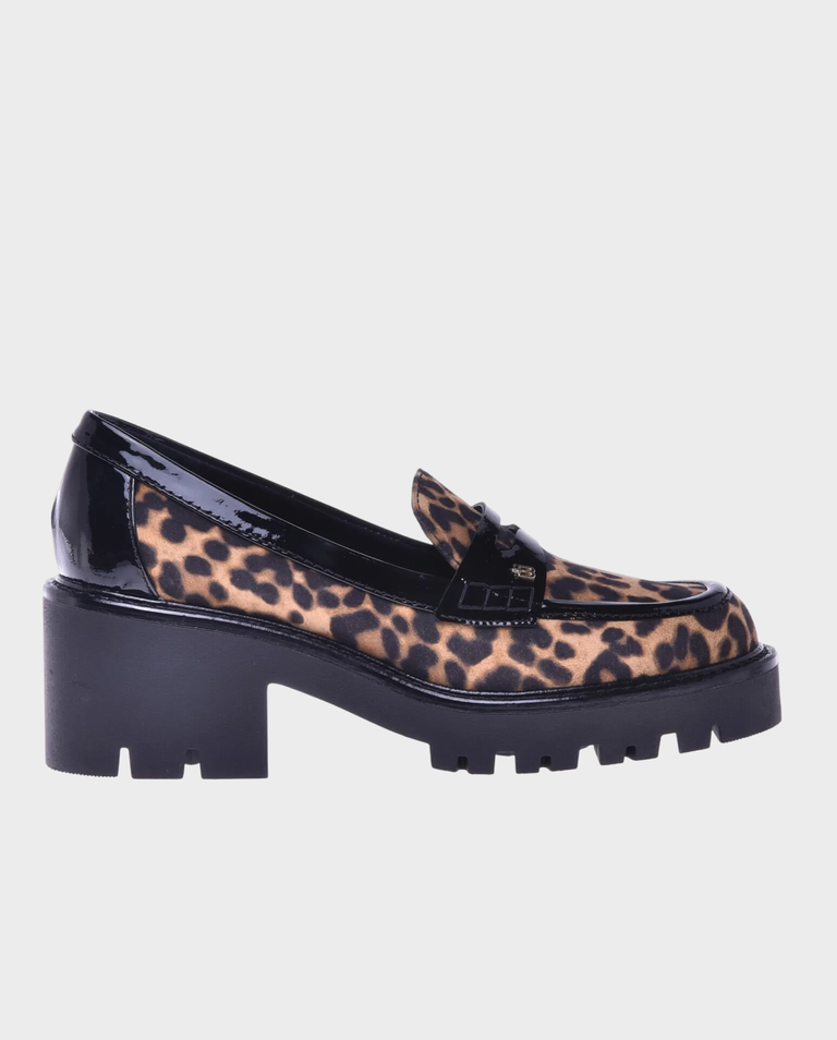 Skórzane mokasyny w panterkę na wysokiej podeszwie