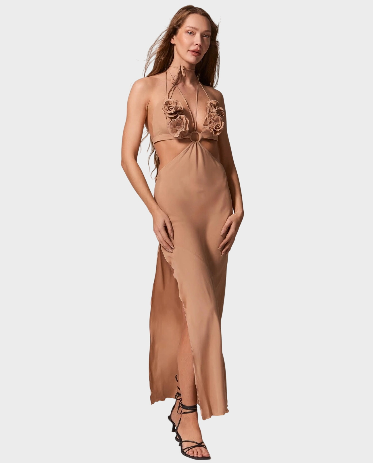 Beżowa sukienka z kwiatową aplikacją Morgan - Image #0