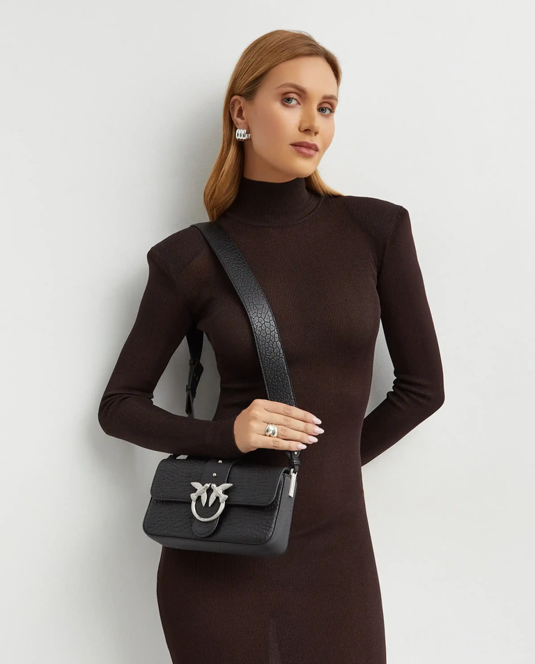 Czarna skórzana torebka mini Love Bag Slouchy