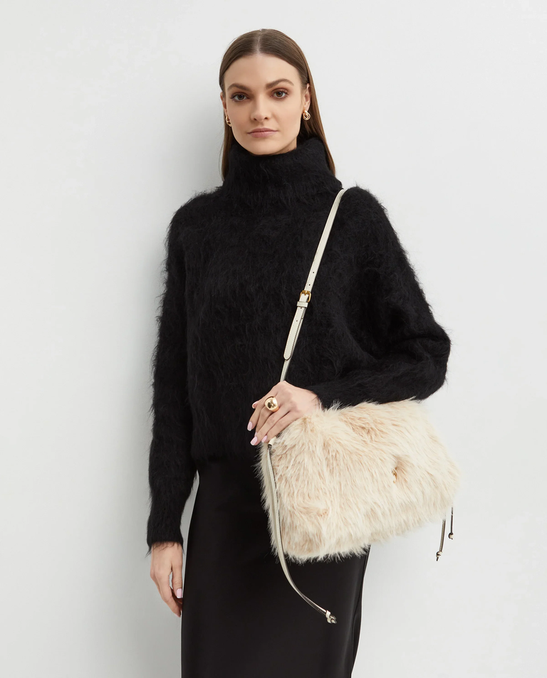 Futrzana torebka Maxi Clutch Aspen