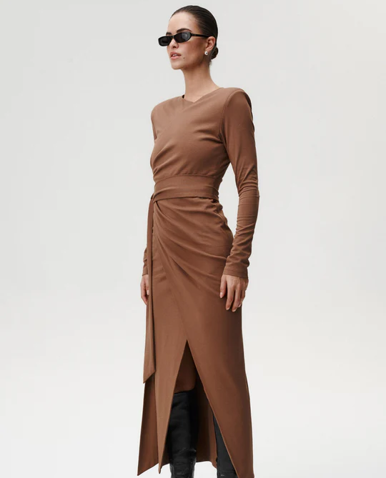 Brązowa sukienka Audrey - Image #3