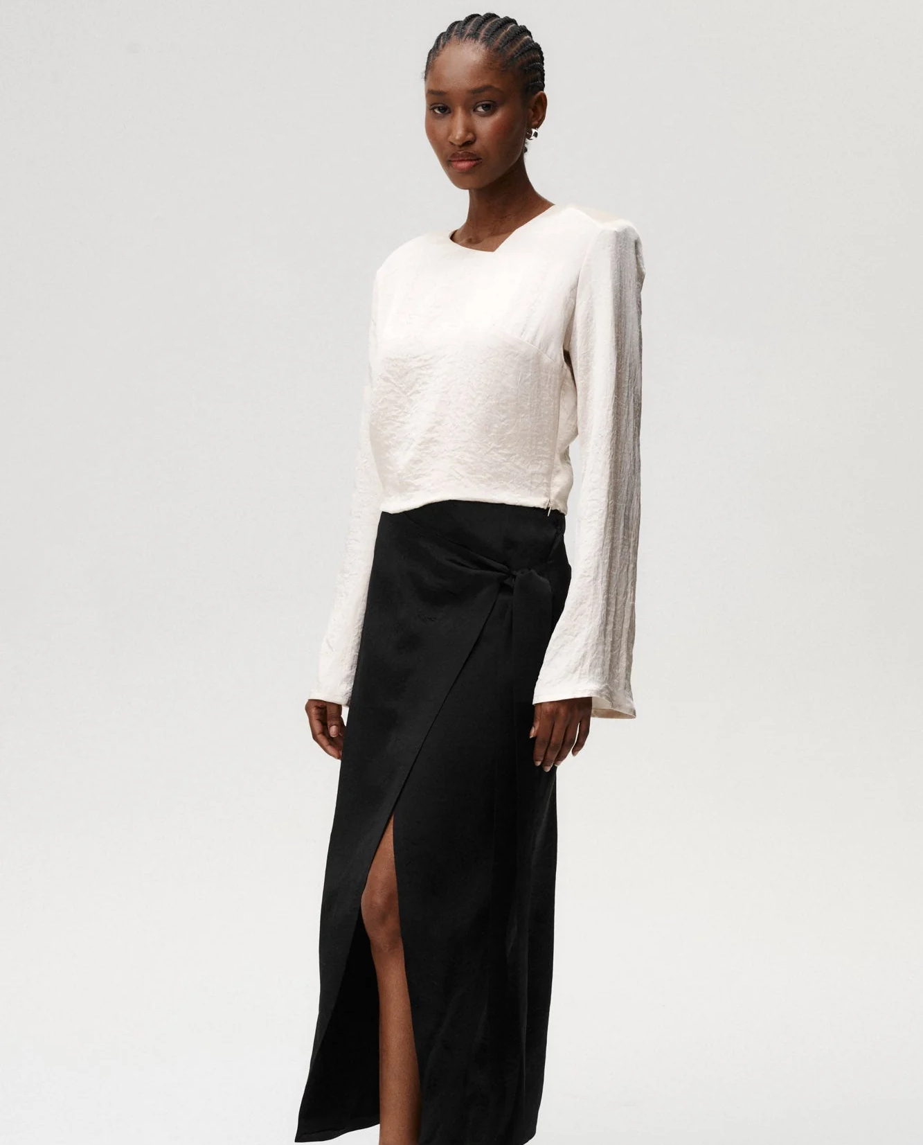 Kremowa bluzka Her World - Image #2