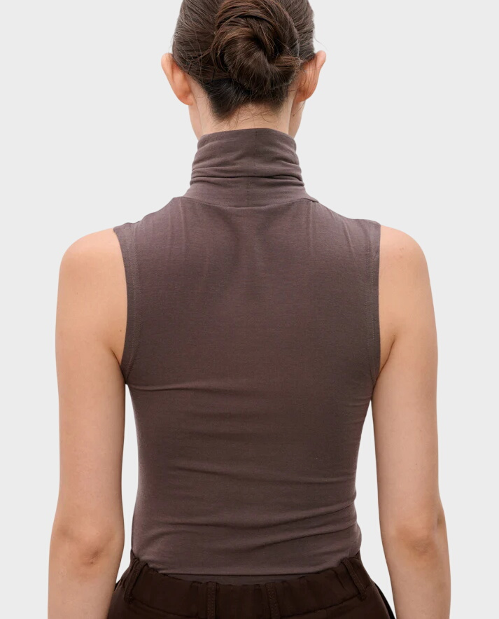 Brązowy top z golfem Charly - Image #2