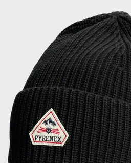 Czarna czapka z logo - Image #1