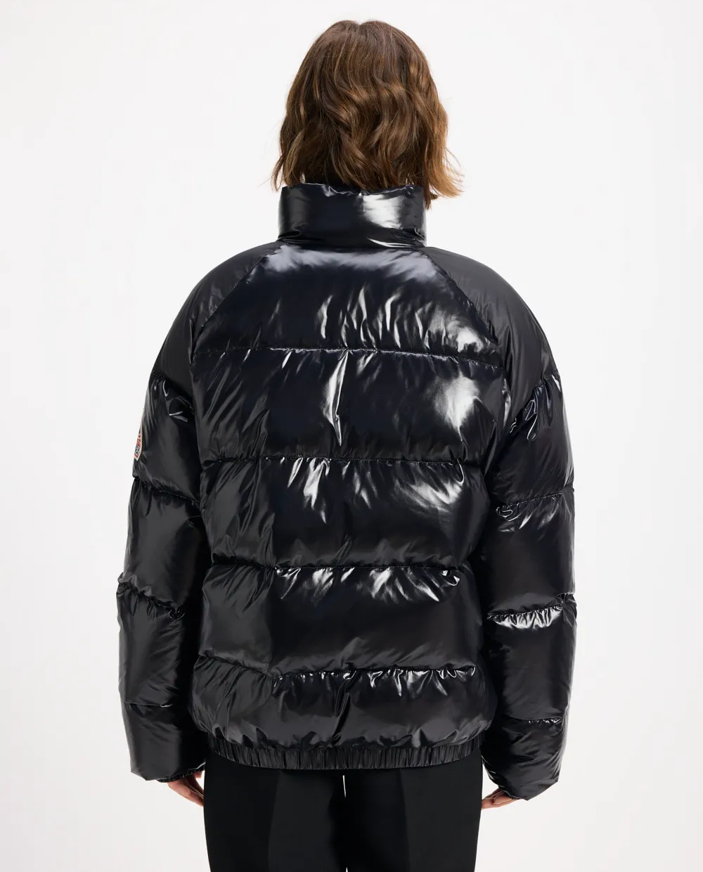 Czarna pikowana kurtka puchowa - Image #7