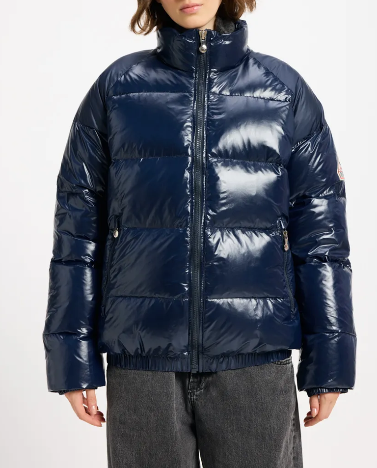 Granatowa pikowana kurtka puchowa