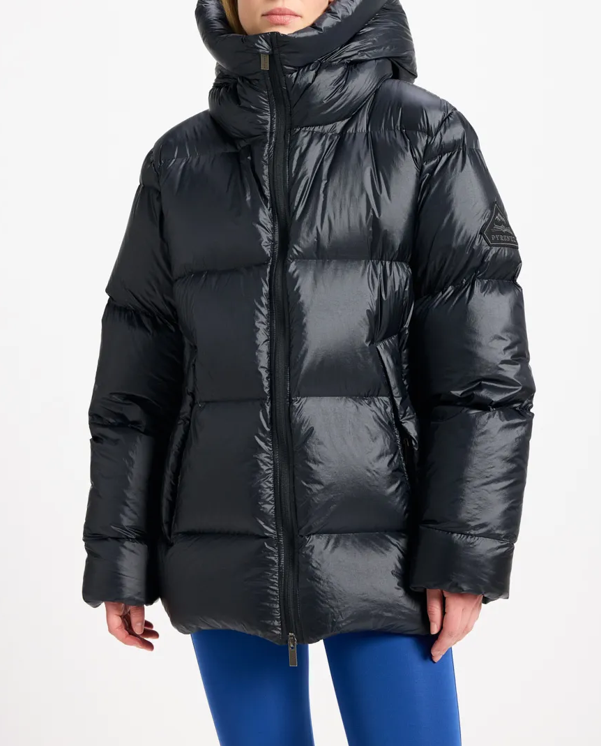 Czarna pikowana kurtka puchowa - Image #0