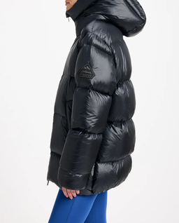 Czarna pikowana kurtka puchowa - Image #2