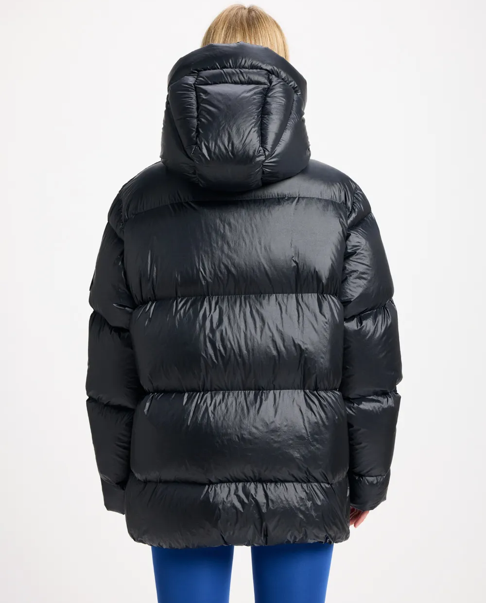 Czarna pikowana kurtka puchowa - Image #3