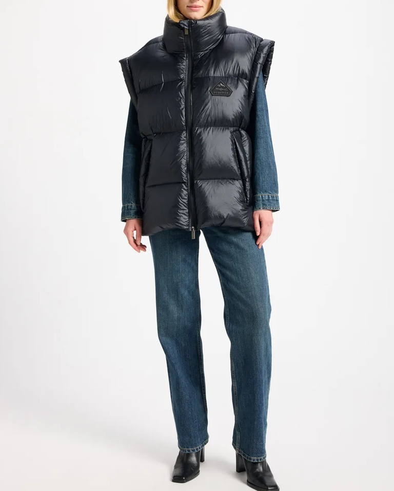 Czarny bezrękawnik puchowy Arbatan